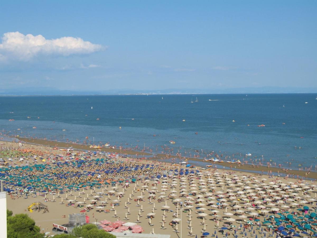 Apartment Fiore-2 By Interhome Lignano Sabbiadoro Zewnętrze zdjęcie